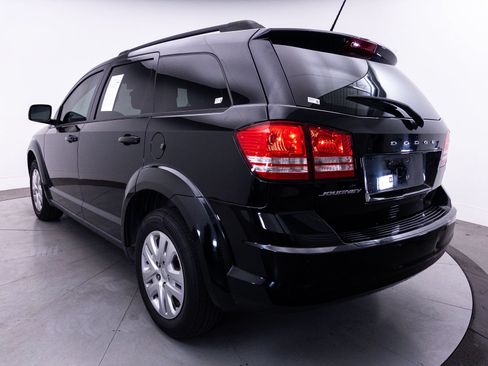 Used 2017 Dodge Journey SE FWD image 6