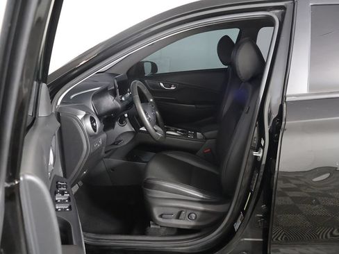 Used 2022 Hyundai Kona Limited w/ Cargo Package FWD image 29