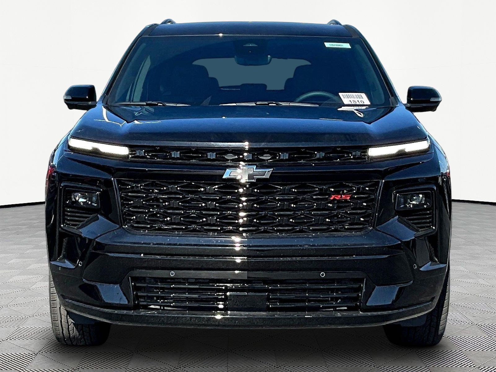 New 2027 Chevrolet Traverse RS w/ LPO, Floor Liner Package FWD image 2