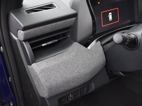 New 2026 Subaru Outback Limited image 11