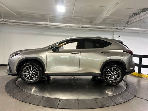 Used 2026 Lexus NX 350h AWD w/ Cold Area Package image 4