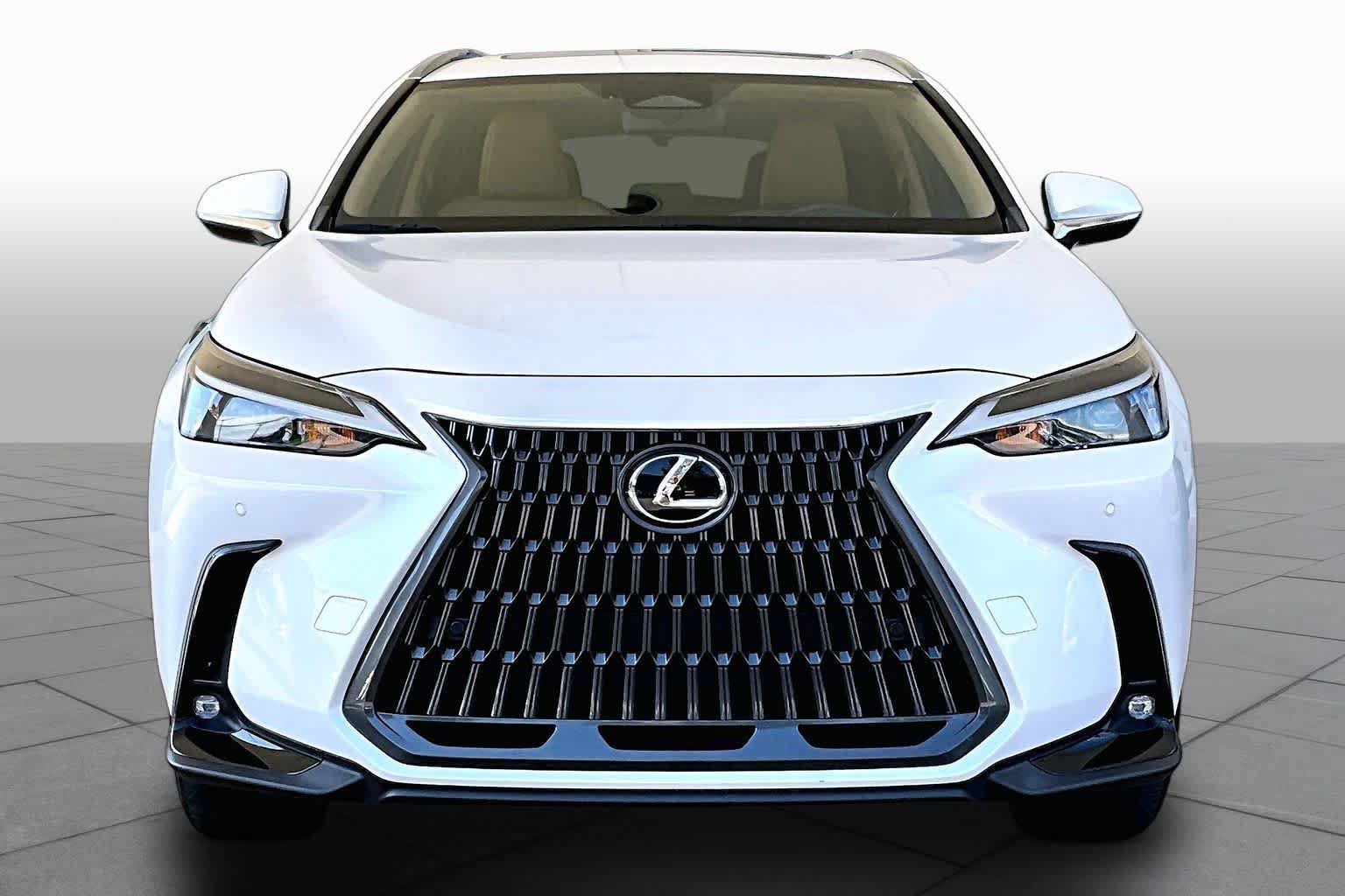 Used 2024 Lexus NX 350 AWD image 4