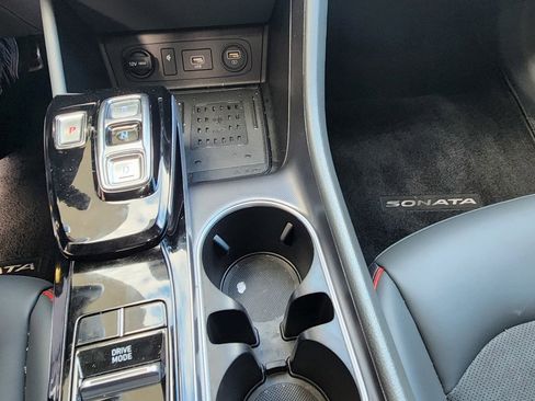 Used 2020 Hyundai Sonata SEL Plus w/ Tech Package image 15