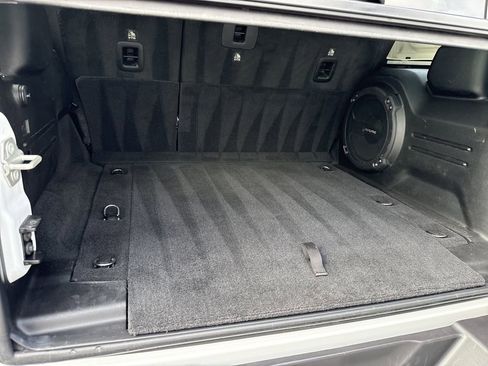 Used 2024 Jeep Wrangler Sahara w/ Technology Group image 19