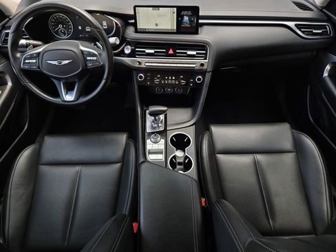 Used 2025 Genesis G70 2.5T image 13