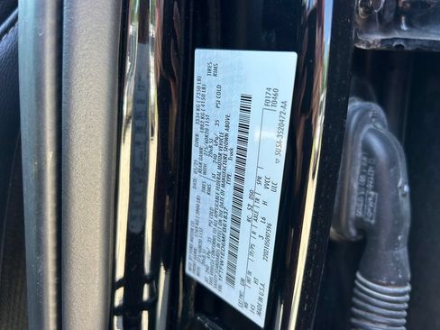 Used 2021 Ford F150 Lariat w/ Equipment Group 502A High AWD/4WD image 10
