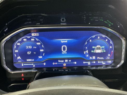 Used 2024 Chevrolet Silverado 3500 LT image 25