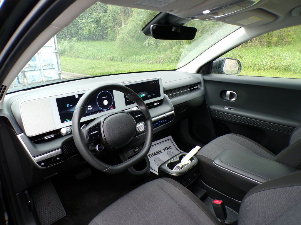 Certified 2024 Hyundai Ioniq 5 SEL AWD/4WD image 11
