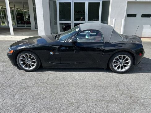 Used 2003 BMW Z4 2.5i RWD image 2