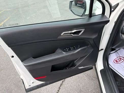 Certified 2023 Kia Sportage LX FWD image 18