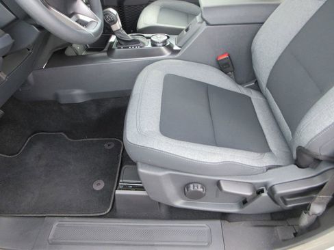 Used 2025 Ford Bronco 2-Door image 13