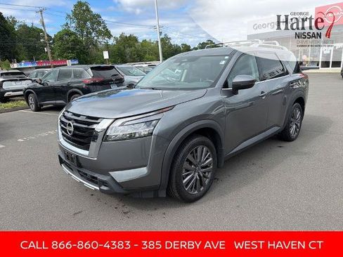 Certified 2023 Nissan Pathfinder SL w/ SL Premium Package AWD/4WD image 3