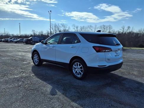 Used 2024 Chevrolet Equinox LS w/ LS Convenience Package image 25