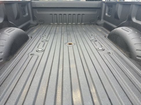 Used 2022 Ford F350 Lariat w/ Lariat Ultimate Package AWD/4WD image 9
