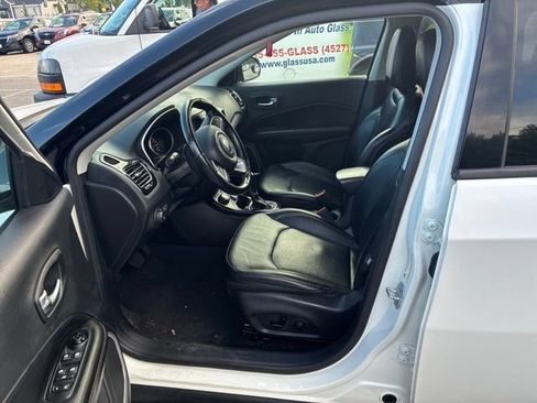 Used 2020 Jeep Compass Limited AWD/4WD image 12
