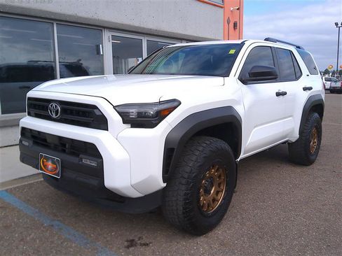 Used 2025 Toyota 4Runner SR5 AWD/4WD image 1