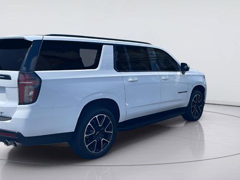 Used 2024 Chevrolet Suburban RST w/ Sport Performance Package AWD/4WD image 4