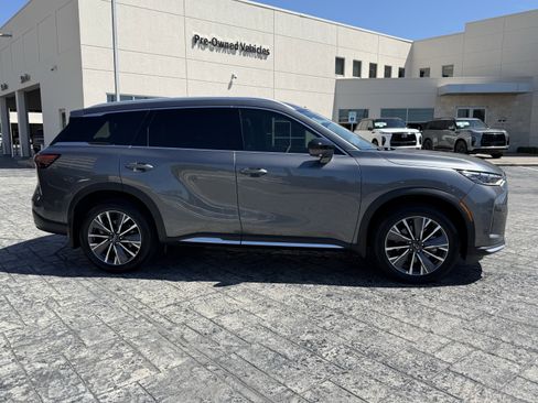 Certified 2026 INFINITI QX60 Luxe w/ Cargo Package image 9