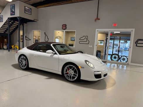 Used 2011 Porsche 911 Carrera S RWD image 60