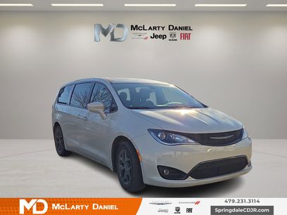 Used 2019 Chrysler Pacifica Touring Plus w/ S Appearance Package
