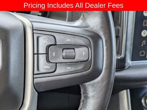 Used 2022 GMC Yukon Denali w/ Advanced Technology Package AWD/4WD image 29
