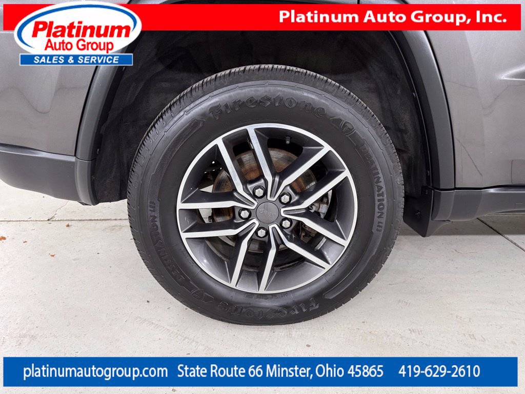 Used 2019 Jeep Grand Cherokee Limited AWD/4WD image 55