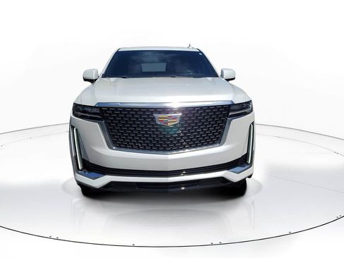 Used 2023 Cadillac Escalade Premium Luxury w/ Performance Package AWD/4WD image 2