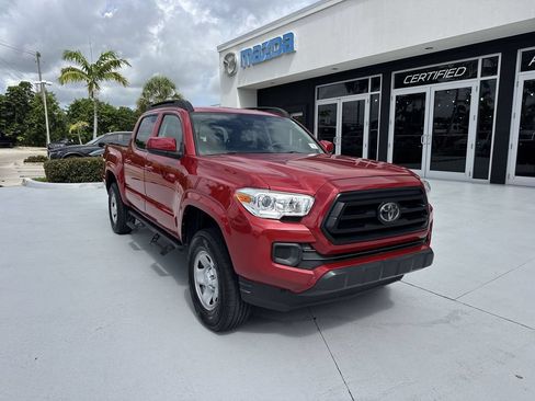 Used 2021 Toyota Tacoma SR AWD/4WD image 7