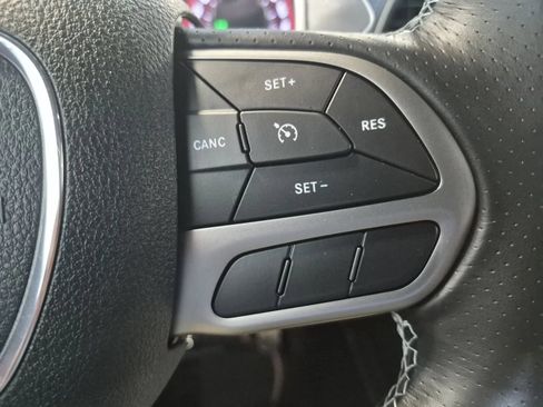 Used 2022 Dodge Challenger SRT Hellcat w/ Plus Package RWD image 25