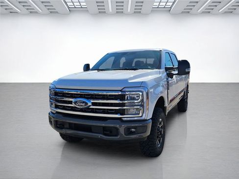 New 2026 Ford F350 King Ranch w/ Tremor Off-Road Package AWD/4WD image 9