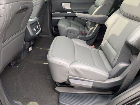 New 2026 Ford Expedition Active image 49