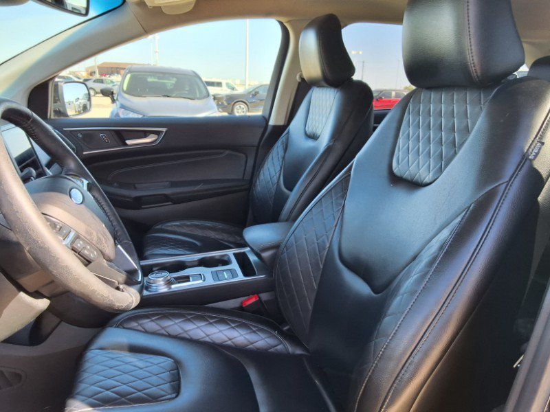 Used 2023 Ford Edge Titanium AWD/4WD image 11