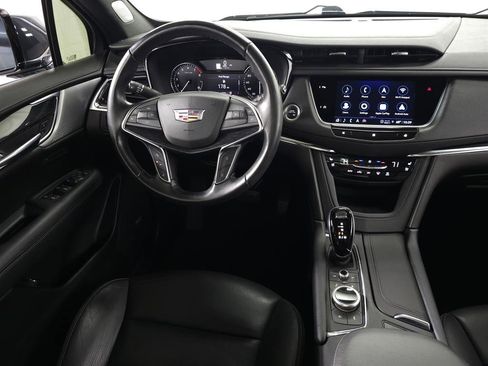 Used 2021 Cadillac XT5 Premium Luxury image 19
