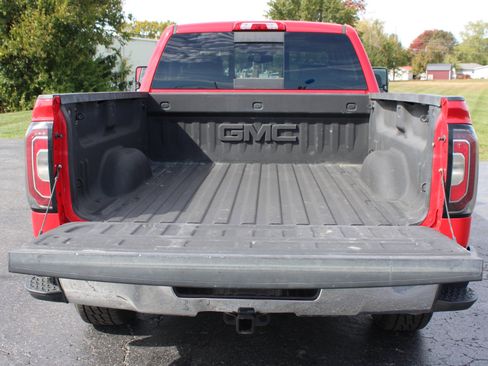 Used 2018 GMC Sierra 1500 SLT w/ SLT Premium Package image 8