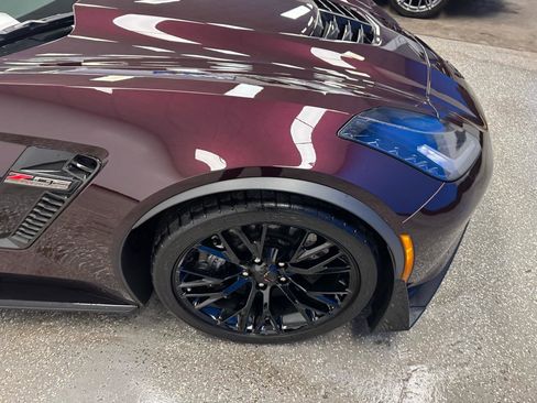 Used 2017 Chevrolet Corvette Z06 w/ Z07 Performance Package image 28