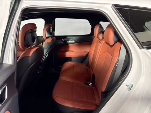 New 2026 Kia Sportage SX AWD/4WD image 21