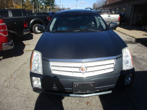 Used 2009 Cadillac SRX AWD w/ Third Row Seating Package image 2