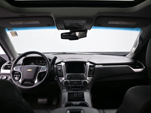 Used 2017 Chevrolet Tahoe LT w/ LT Signature Package image 32