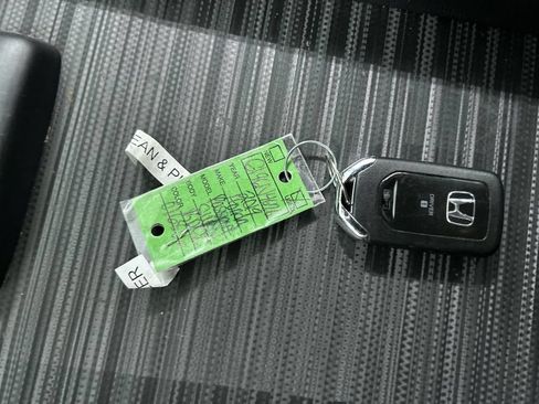 Used 2019 Honda Passport Touring image 12