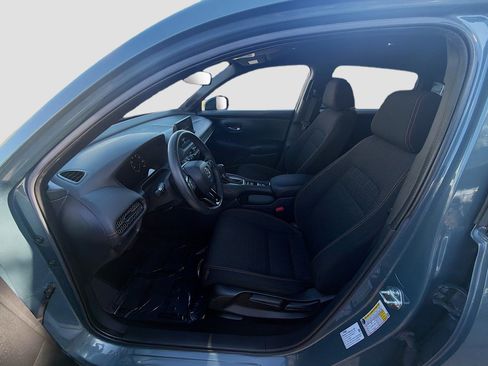 Used 2024 Honda HR-V Sport image 18