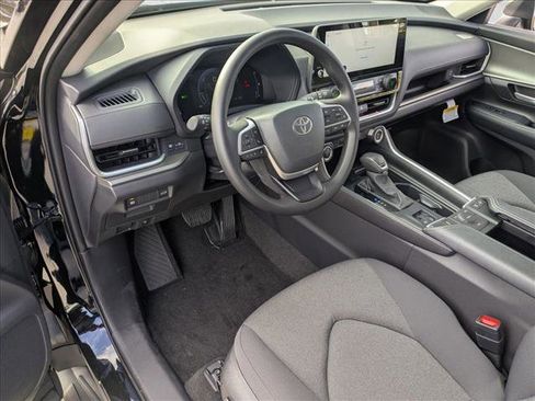 New 2026 Toyota Grand Highlander AWD Hybrid image 3