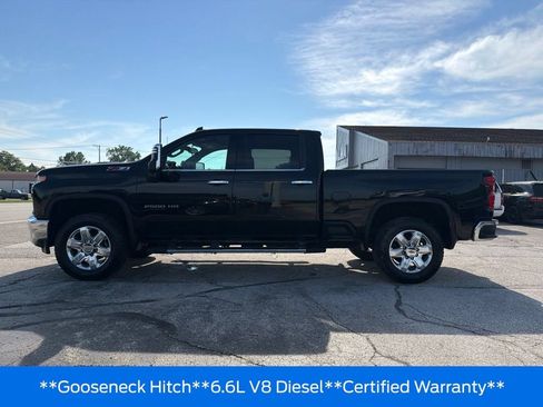 Used 2022 Chevrolet Silverado 2500 LTZ AWD/4WD image 4