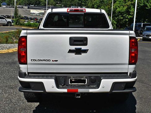 Used 2019 Chevrolet Colorado Z71 AWD/4WD image 8