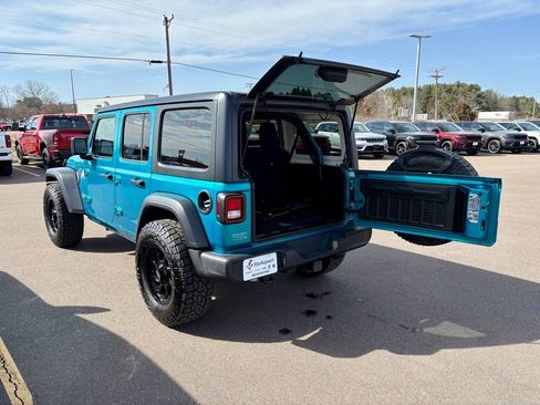 Used 2020 Jeep Wrangler Unlimited Sport S image 7