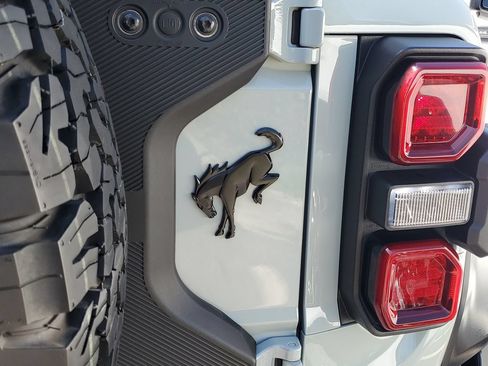 Used 2023 Ford Bronco Raptor AWD/4WD image 7