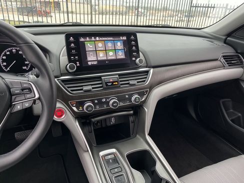 Used 2018 Honda Accord EX-L image 19