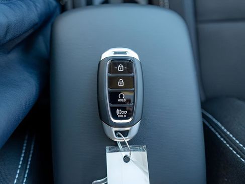 New 2026 Hyundai Venue SEL FWD image 36