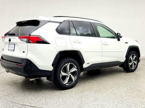 Used 2023 Toyota RAV4 SE w/ Weather & Moonroof Package AWD/4WD image 5