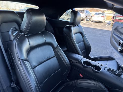 Used 2024 Ford Mustang Premium image 38