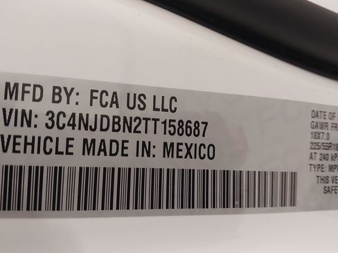 New 2026 Jeep Compass Latitude image 34